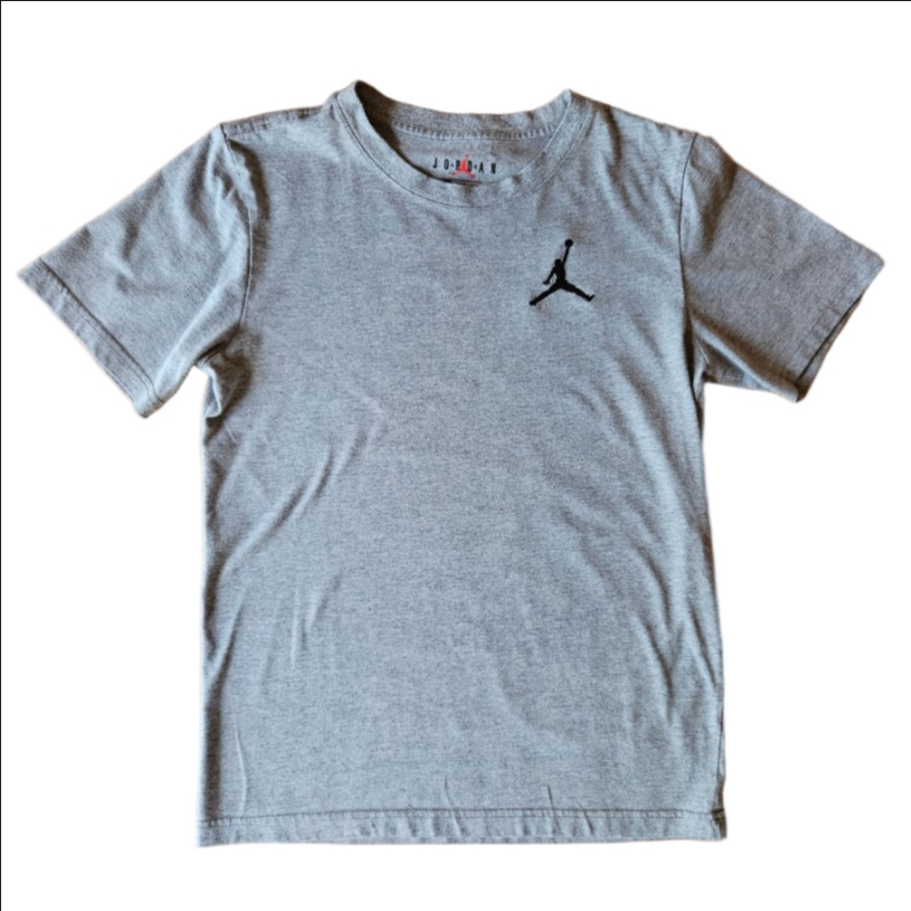 Youth Jordan T-Shirt Grey with Black Embroidered Jordan Logo Size L (12-13 yrs)